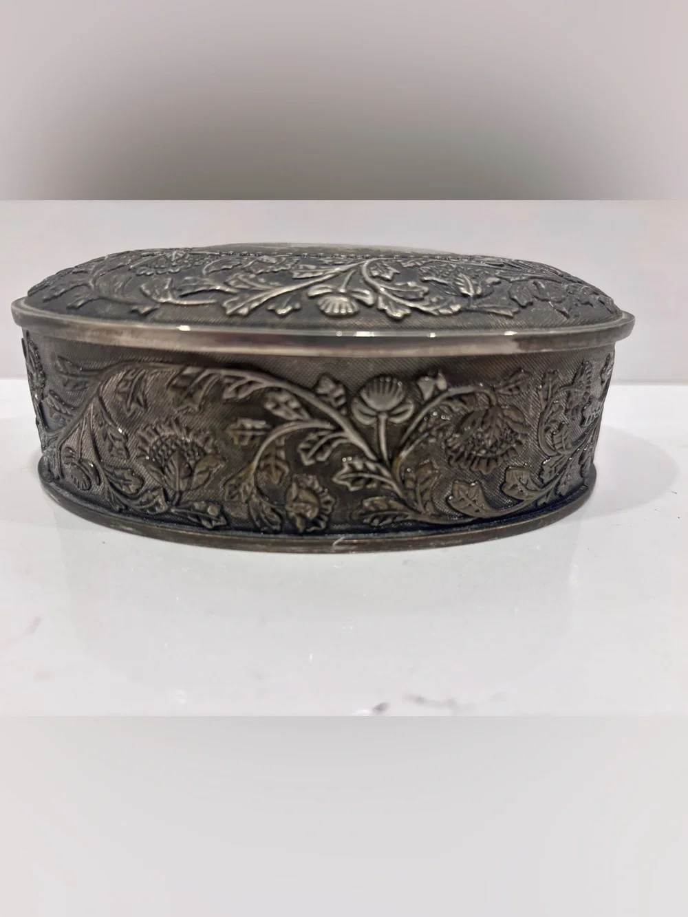 Decorative Floral Etched Trinket Box - Black/silver- vintage hinged velvet lined